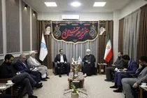 قدردانی امام جمعه کیش از مدیریت مدیرعامل سازمان منطقه آزاد + فیلم