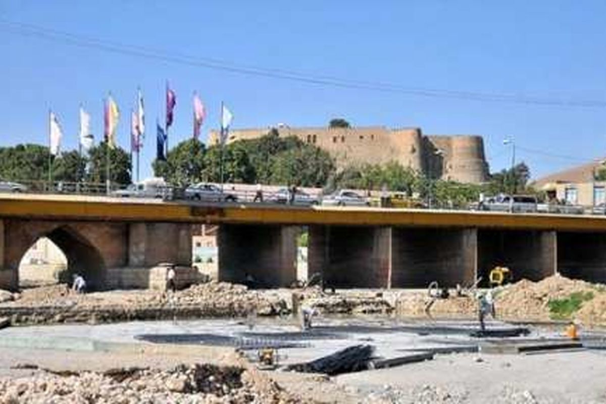 عملیات مرمت پل گپ خرم آباد آغاز شد