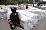 امپراطوری در سایه کارتل‌های مواد مخدر در آمریکای لاتین