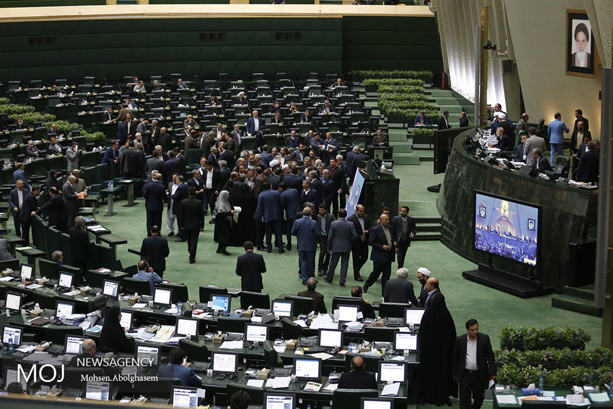 جلسه مجلس شورای اسلامی آغاز شد