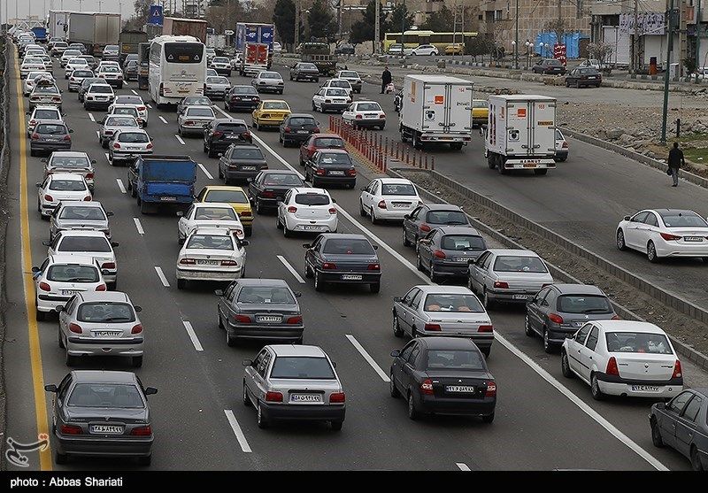 لغزندگی جاده‌های استان قزوین/ترافیک در بزرگراه‌های استان نیمه‌سنگین است