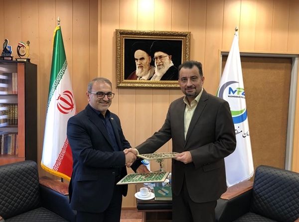 امضای تفاهم‌نامه همکاری بانک کشاورزی و سازمان منطقه آزاد مازندران