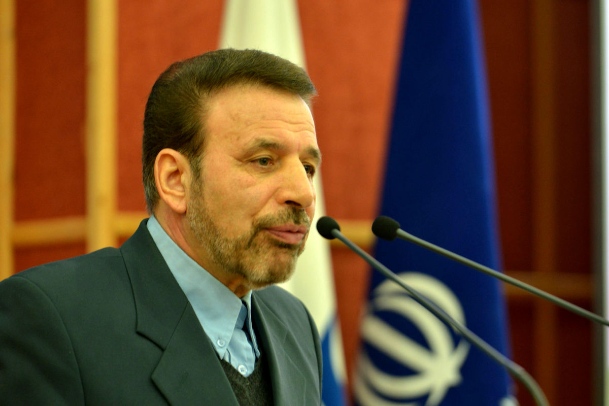 وزیر ارتباطات: رفع موانع گمرکی و حمل و نقل بین ایران و روسیه ضروری است