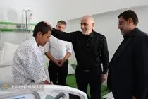 رئیس سازمان زندان‌ها از مجروحین حمله جنایتکارانه رژیم صهیونیستی به اوین عیادت کرد
