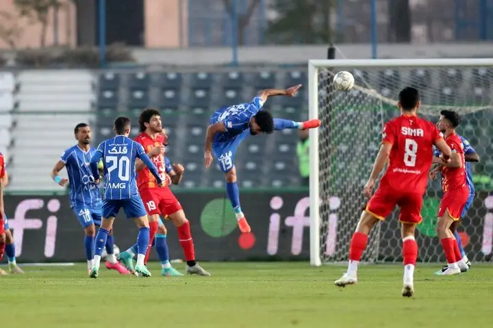 استقلال صدرنشین و پرسپولیس دوم هفته یازدهم لیگ برتر شد