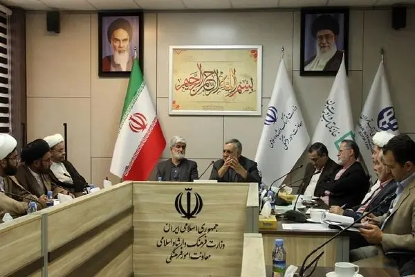 می‌توانیم کارهایی در زمینه بیشتر دیده شدن آثار استاد مطهری انجام دهیم
