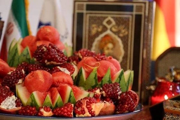 نام شب یلدا و چهارشنبه‌سوری تغییر کرد