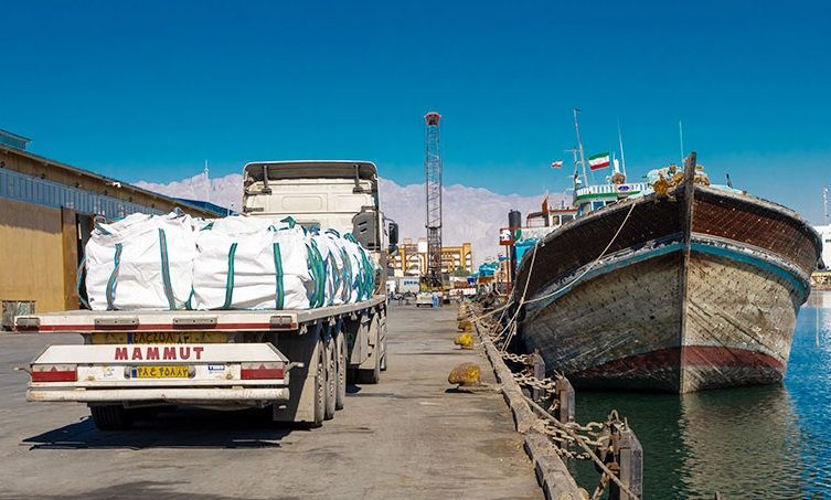 افزایش 27 درصدی تخلیه و بارگیری کالا در بنادر شرق هرمزگان