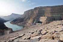 شرایط بی آبی خوزستان نیروگاه‌های برق آبی استان را دچار مشکل می کند