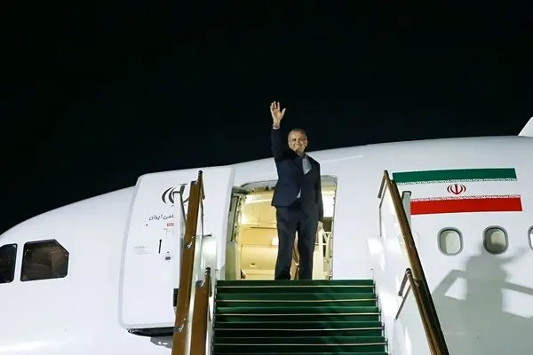 مسعود پزشکیان سنندج را به مقصد تهران ترک کرد