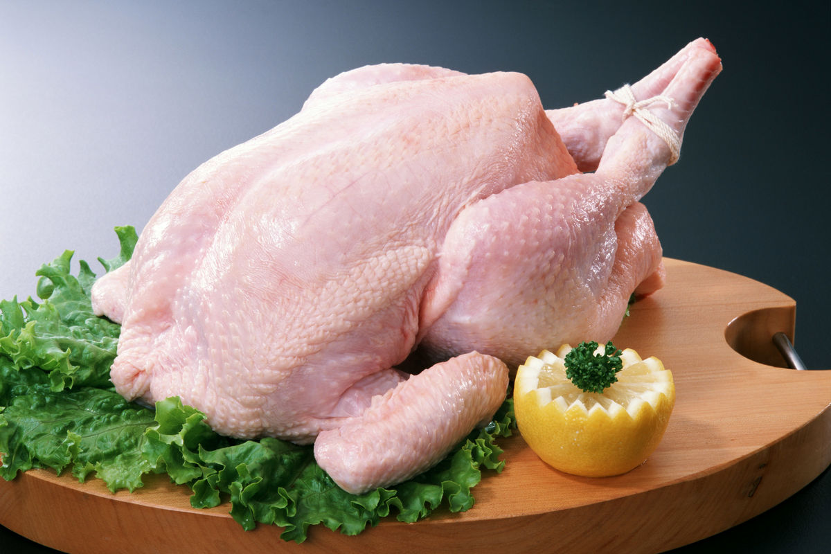 قیمت مرغ به زیر ۷ هزار تومان می‌رسد