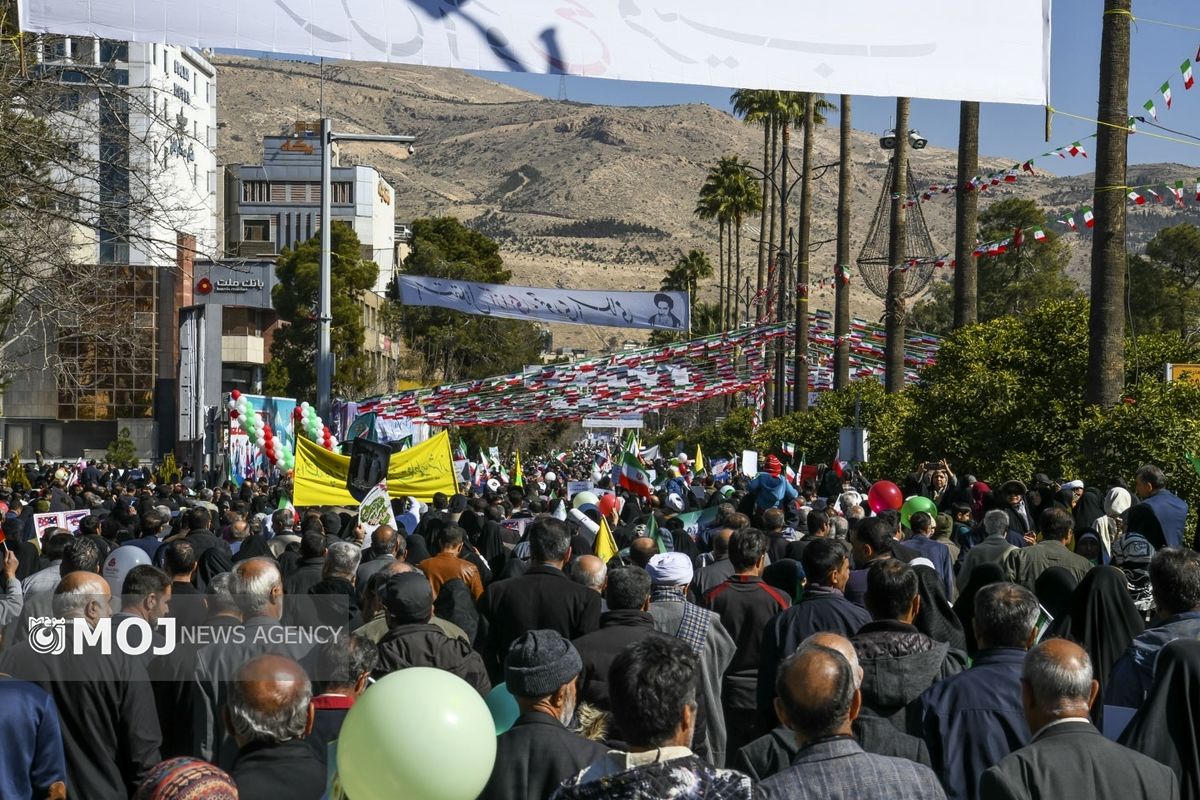 حضور حماسی شیرازی ها در فجر ۴۶ 