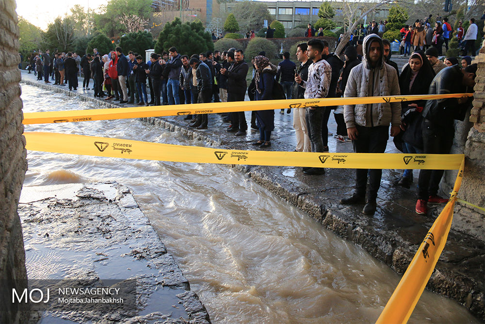 هشدار طغیان زاینده رود اصفهان