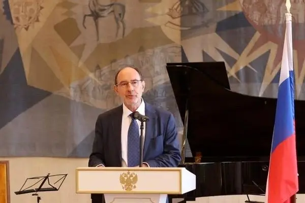 مسدودسازی دارایی‌ها و ممنوعیت سفر