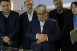 دبیر هیأت دولت از نمایشگاه دستاوردهای صنعت هسته‌ای بازدید کرد