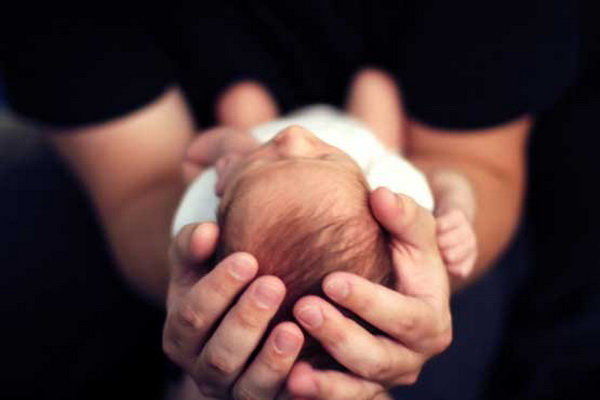 موافقت مجلس با ۳ روز مرخصی تشویقی مردانی که صاحب فرزند می‌شوند