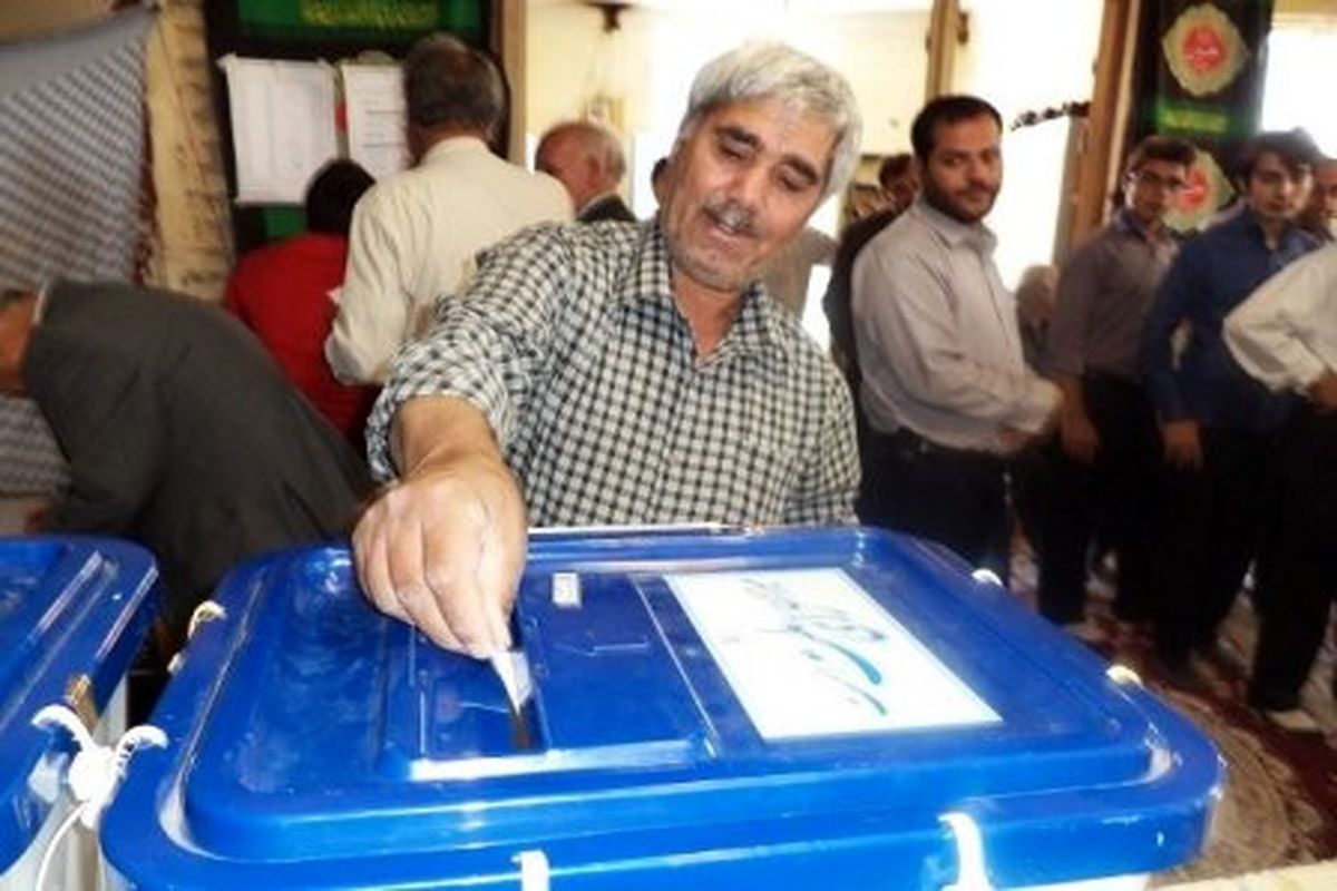 ستاد انتخابات شهرستان یزد تا کنون نام 2 زن را ثبت کرد