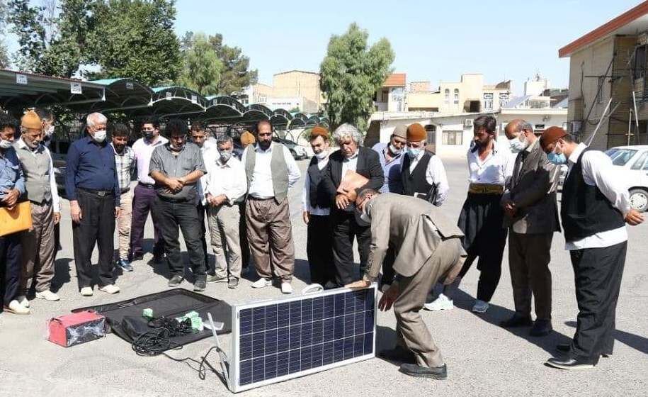  سامانه خورشیدی قابل حمل به عشایر استان قم واگذار می‌شود