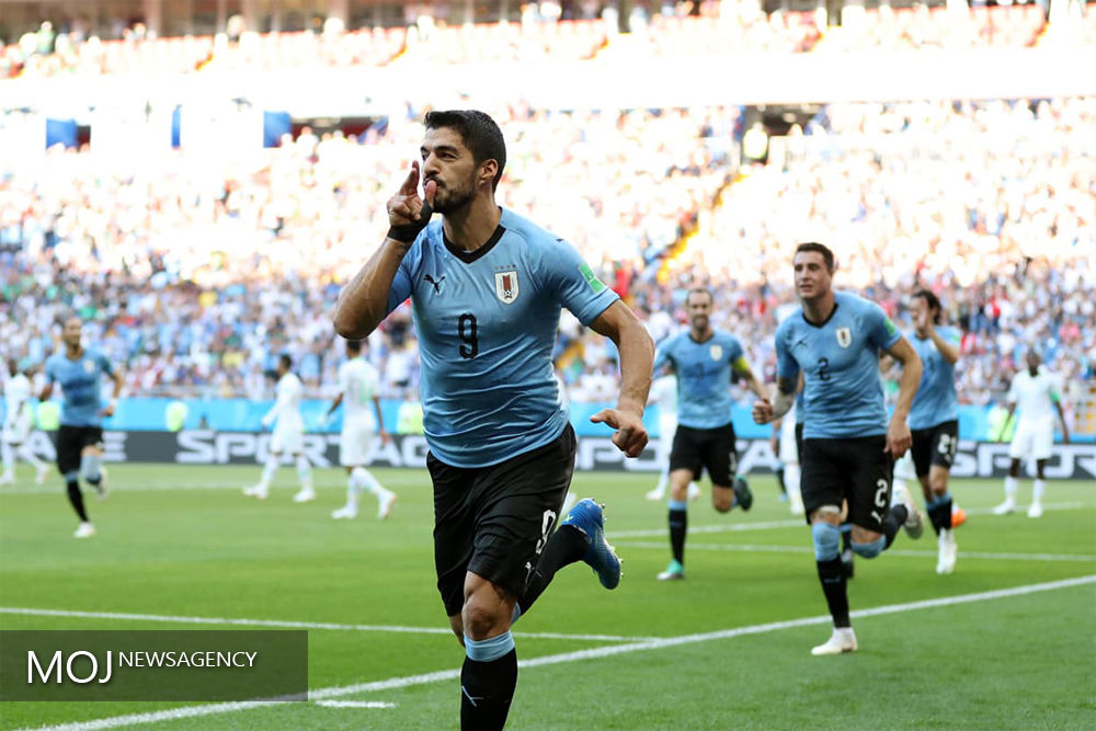 جام جهانی فوتبال - دیدار تیم های اروگوئه و عربستان 