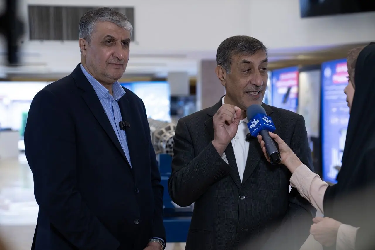 باید دانش و فناوری هسته‌ای را به درستی به مردم معرفی کنیم