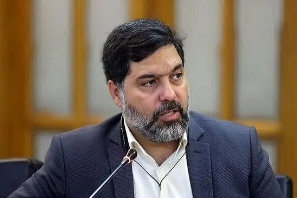 رستوران‌ها نباید در پیاده رو ها میز و صندلی بچینند