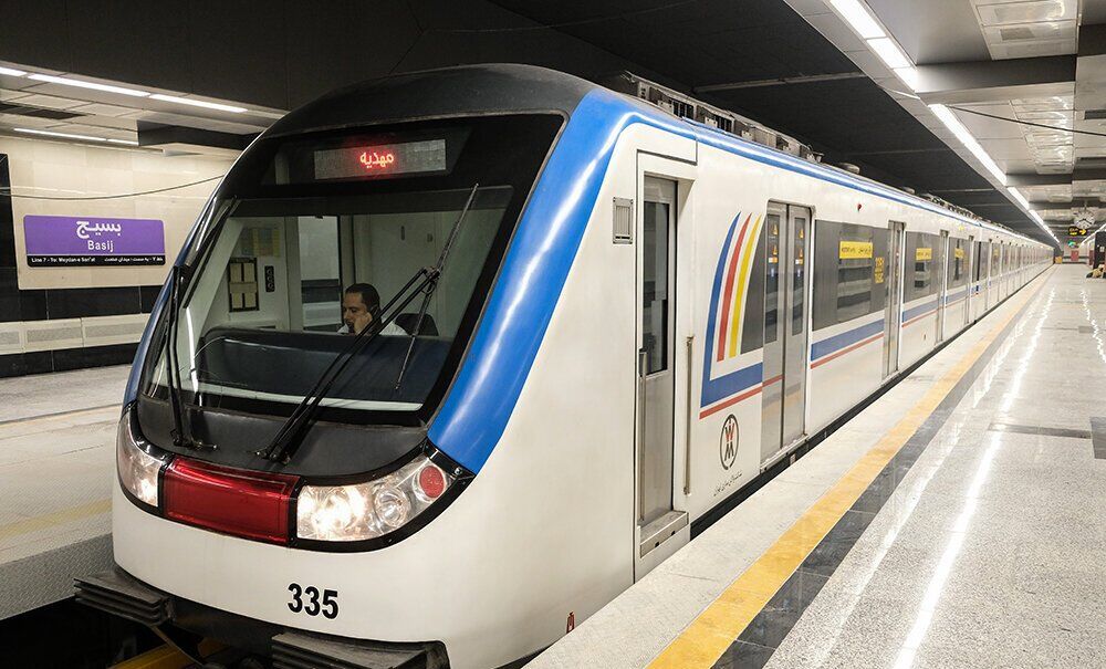 سرویس‌دهی خطوط هفتگانه مترو تهران در روز جهانی قدس 
