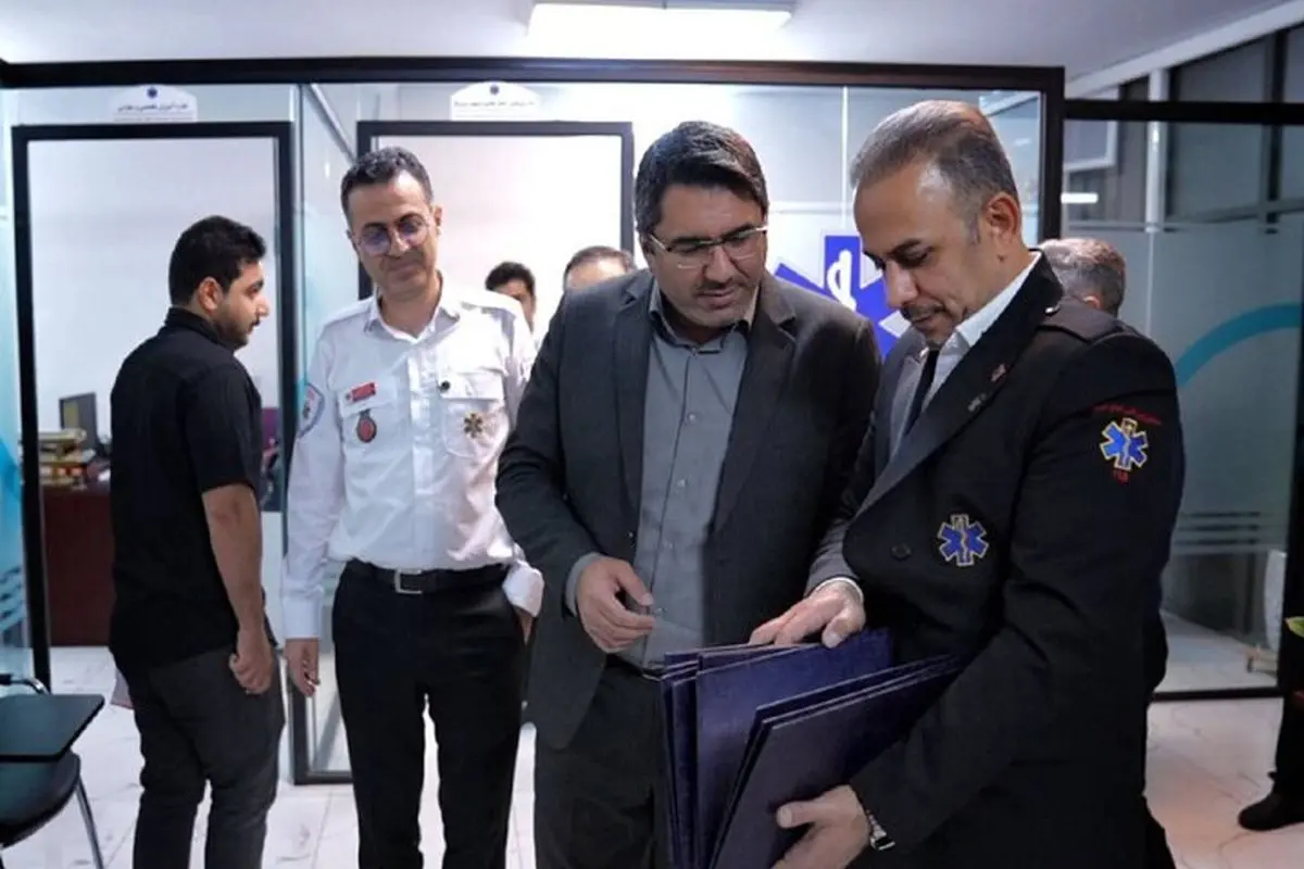رئیس اورژانس تهران از فعالان حوزه آموزش تقدیر کرد