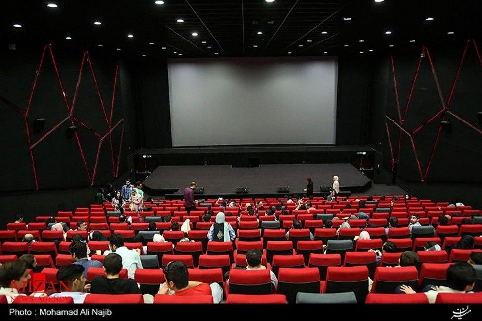 اکران‌های داغ سینمای تابستان ایران/ فسیل همچنان پرفروش‌ترین است