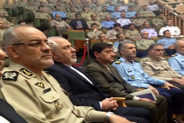 ظریف در دانشگاه فرماندهی و ستاد ارتش جمهوری اسلامی ایران سخنرانی کرد