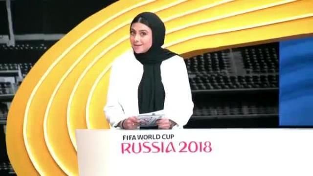 آزاده صمدی از اجرای برنامه جام جهانی یک شبکه  اینترنتی برکنار شد