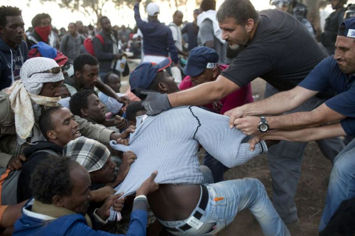 دولت اسرائیل از شهروندانش خواست برای اخراج آفریقایی ها بسیج شوند