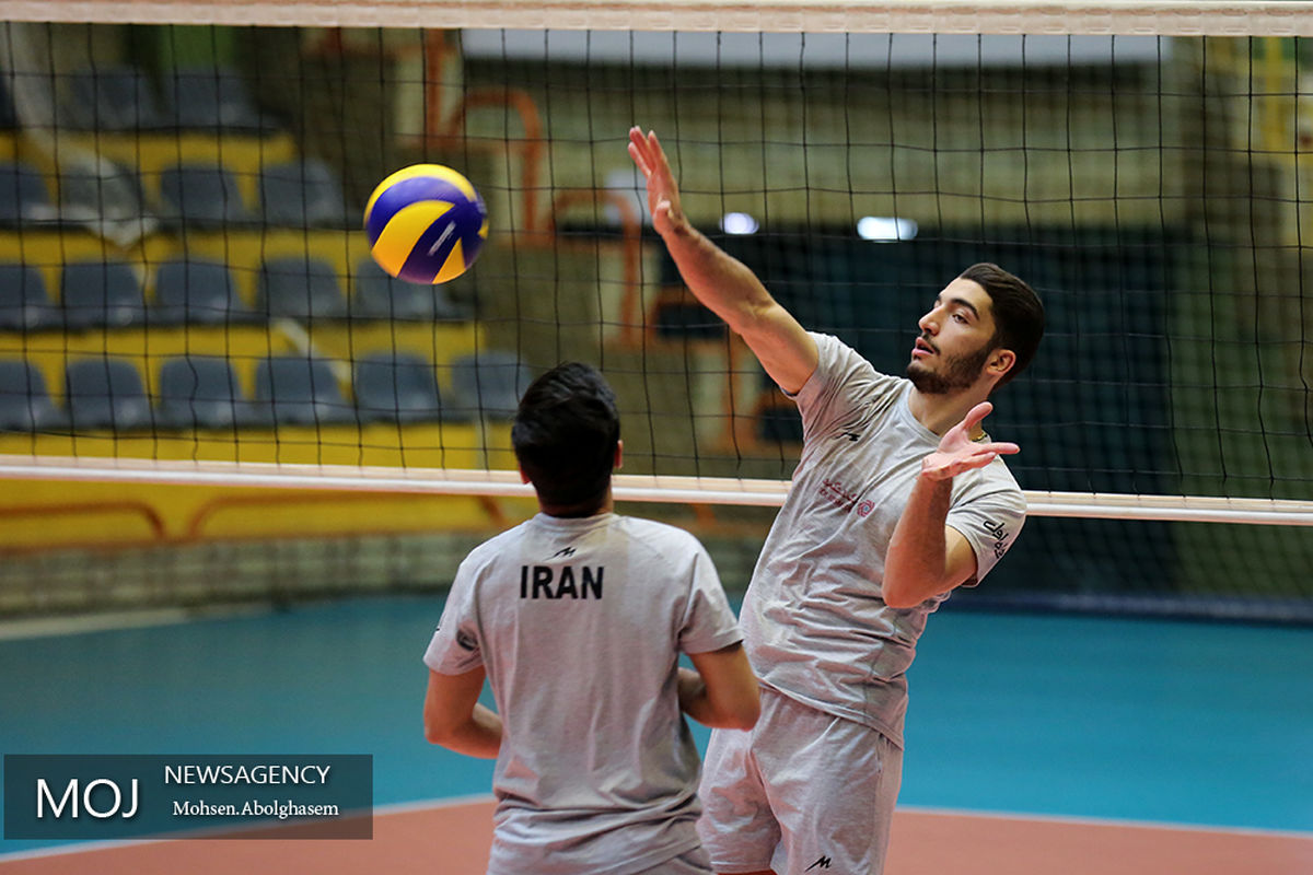 جلسه آنالیز بازی والیبال ایران و فرانسه برگزار شد