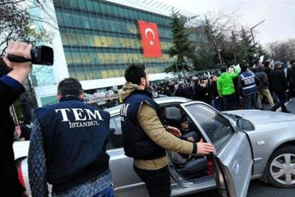 دولت ترکیه ۴۷ خبرنگار روزنامه زمان را بازداشت کرد