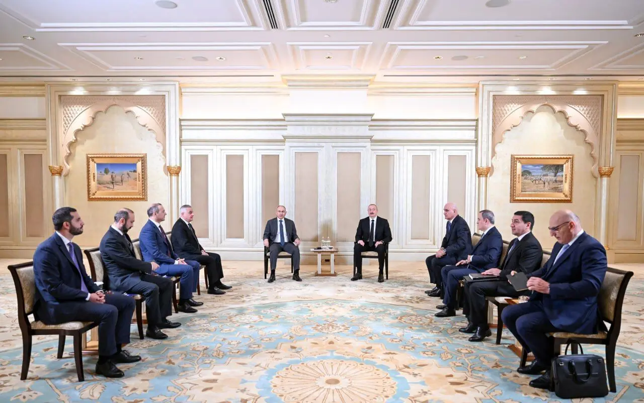 مذاکرات رهبران ارمنستان و جمهوری آذربایجان در ابوظبی آغاز شد