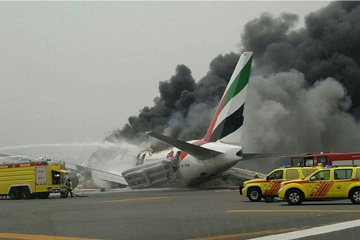 تعطیلی فرودگاه دوبی هر دقیقه چقدر خسارت دارد