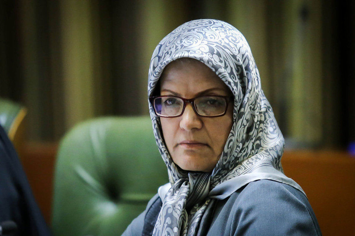 شهردار تهران گزارشی در حوزه زنان در سند تحویل و تحول شهرداری ارائه نکرد