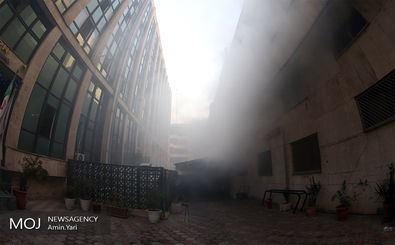 مصدومیت 11 آتش نشان در عملیات اطفای حریق ساختمان وزارت نیرو