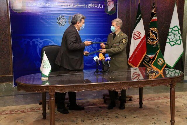 وزارت دفاع و شهرداری تهران تفاهم ‌نامه همکاری امضا کردند