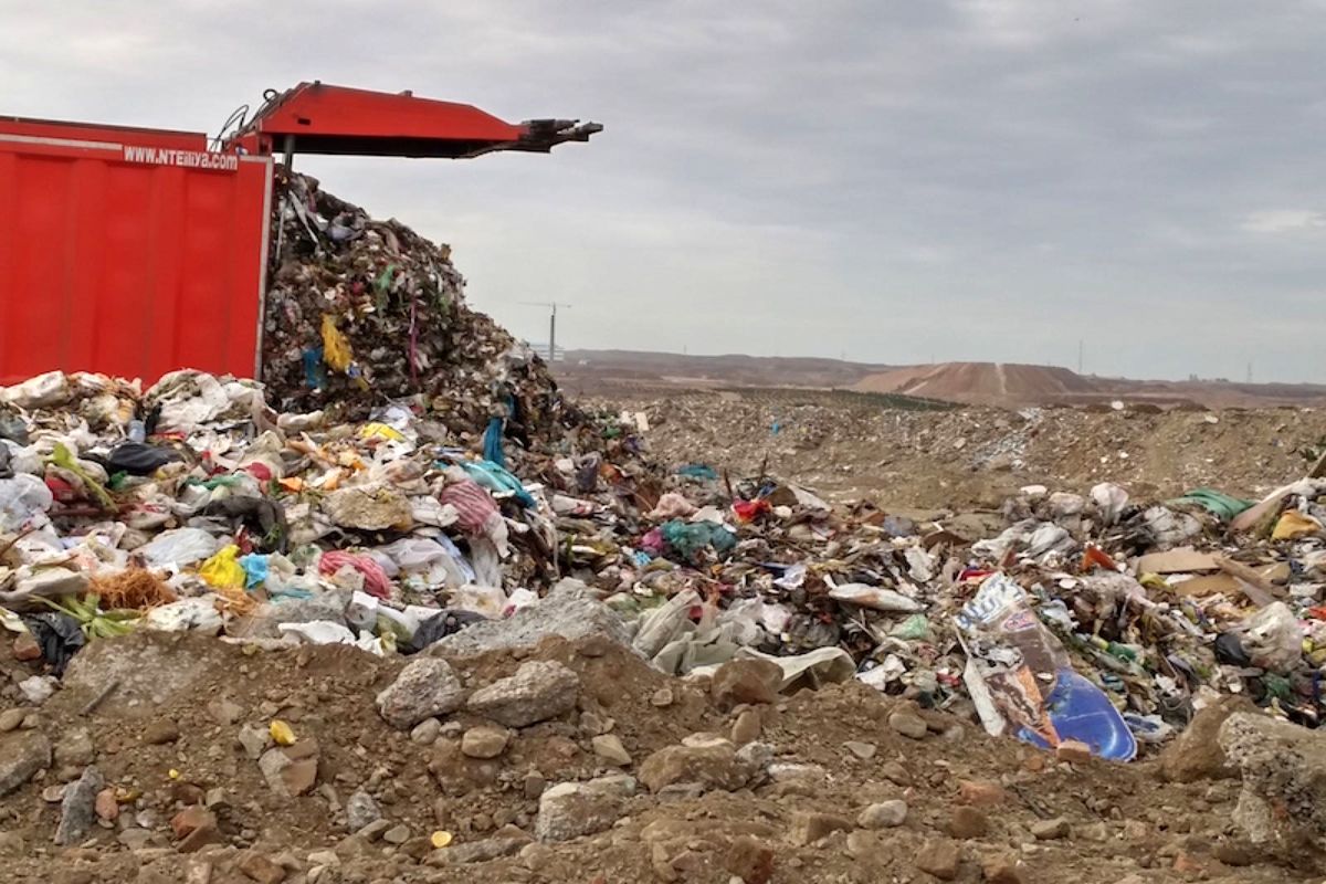 حذف دفن زباله در کرمانشاه/ استفاده از زباله های غیرقابل بازیافت به عنوان سوخت کوره کارخانه سیمان