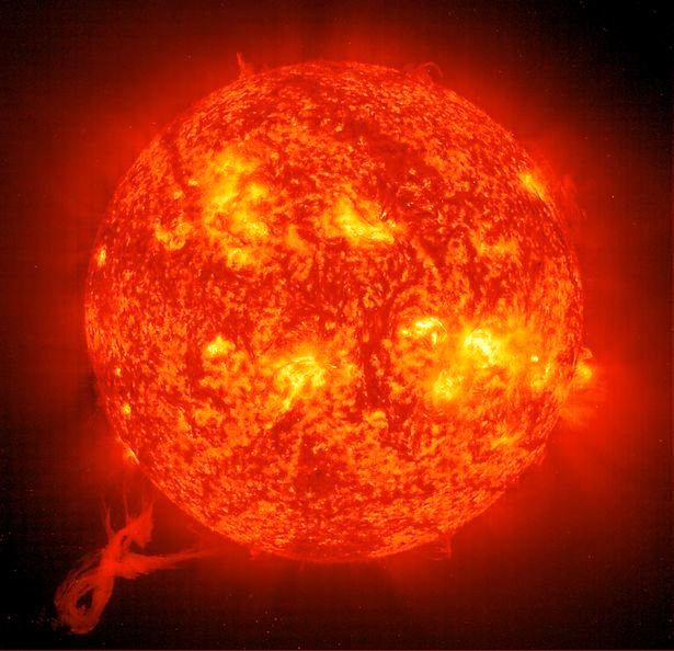 خورشید احتمالا از آنچه تصور می‌شد بزرگتر است