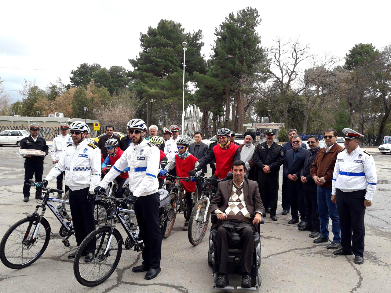 استفاده از پلیس دوچرخه سوار در منطقه نیشابور در ایام نوروز