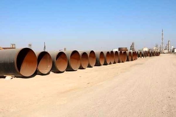 ورود نخستین محموله لوله‌های پروژه کولینگ‌واتر بزرگ‌ترین برج خنک‌کننده منطقه ویژه به سایت پتروشیمی الماس ماهشهر