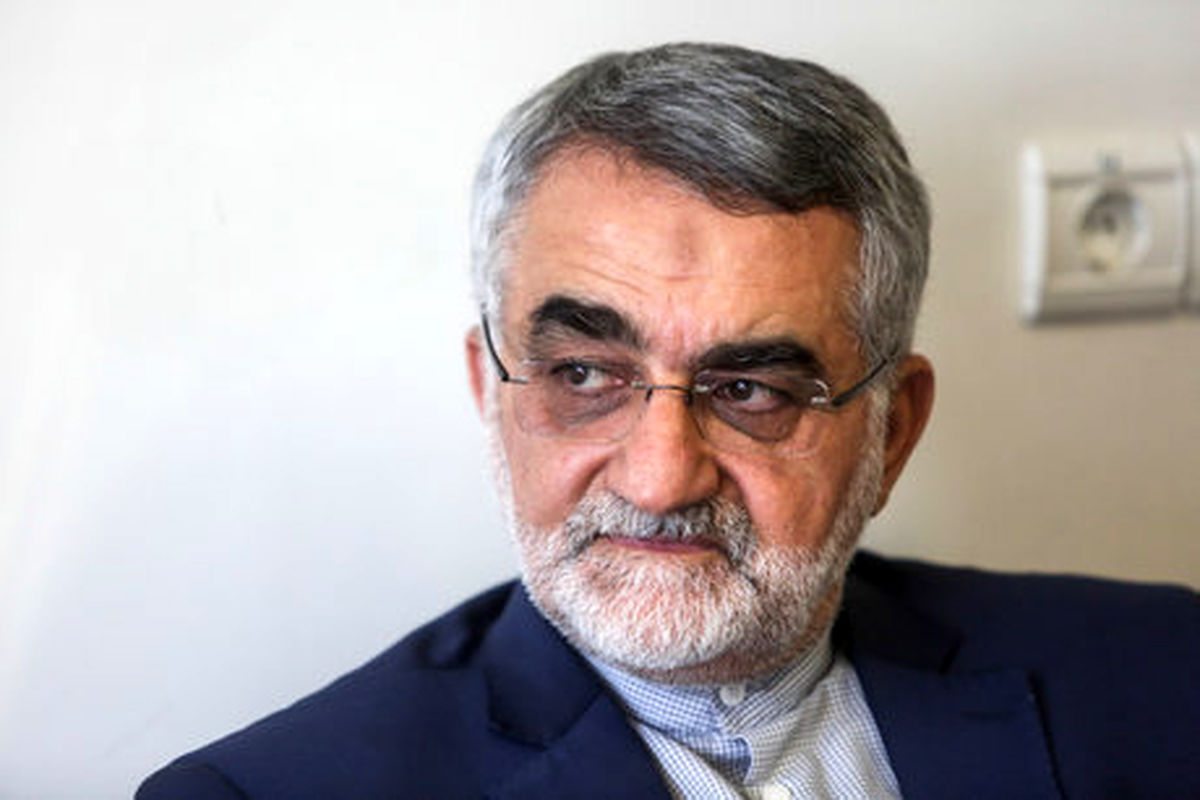حضور مردم در انتخابات باعث بازنگری در روابط کشورهای منطقه با ایران می‌شود