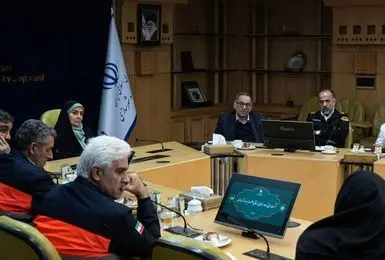 نشست اضطراری وزیر راه در پی هشدار قرمز بارش‌های سنگین در چهار استان