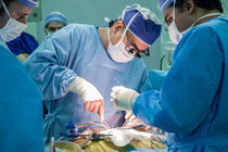 ۴۵۰۰ عمل جراحی در بیمارستان نمازی شیراز، انجام شده است