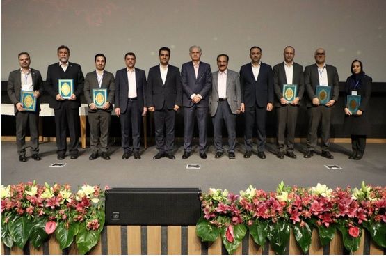قدردانی از شش رئیس شعبه بانک دی در چهاردهمین گردهمایی رؤسای موفق شعب بانک‌های کشور