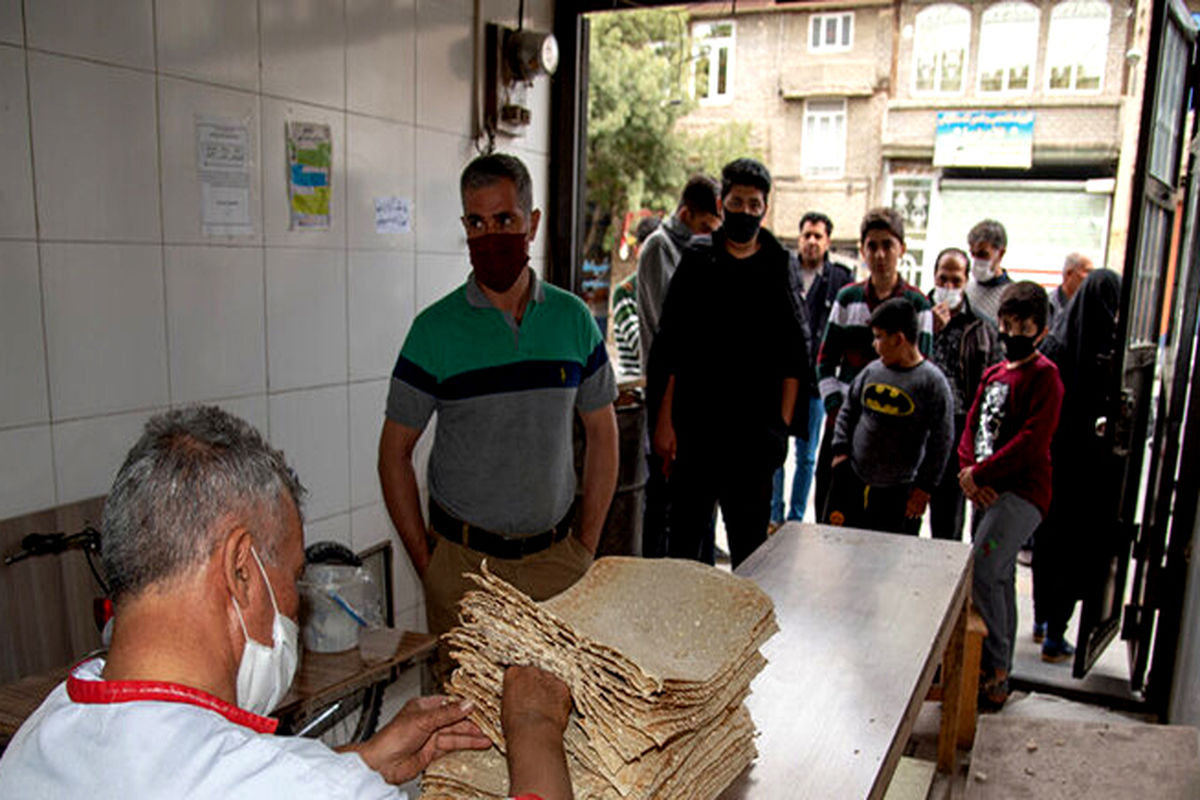 اجرای طرح‌های تنبیهی و تشویقی برای نانوایی های کلانشهر مشهد