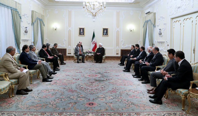 توسعه و تقویت روابط با همسایگان از اولویت های سیاست خارجی ایران است