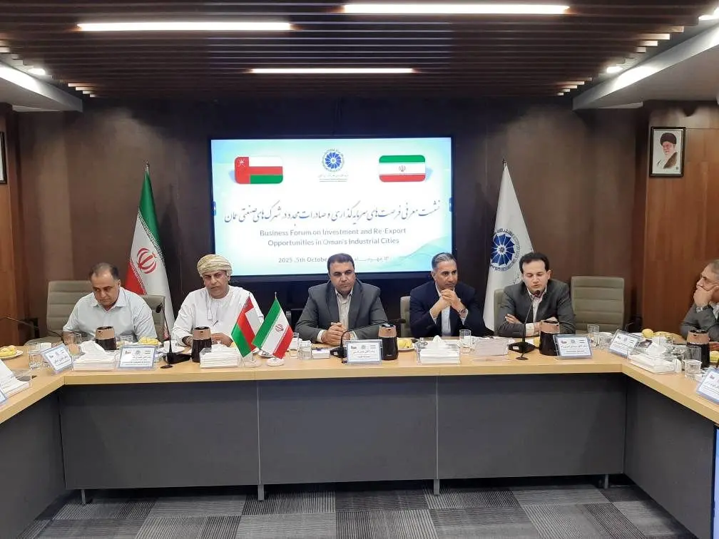 همکاری صنعتی و دریایی هرمزگان و عمان شتاب می‌گیرد