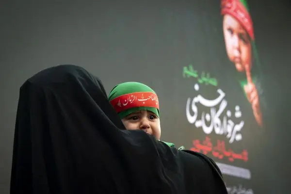 همایش شیرخوارگان حسینی در ۸۵۰ نقطه استان فارس برگزار شد